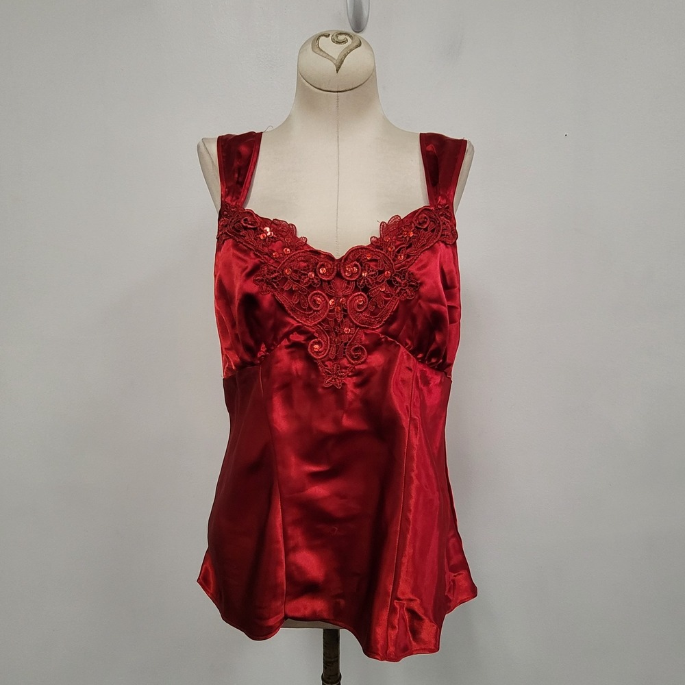 Cinema Etoile‎ Y2K Red Satin Babydoll Top Size L Sequin Valentine Floral Cap